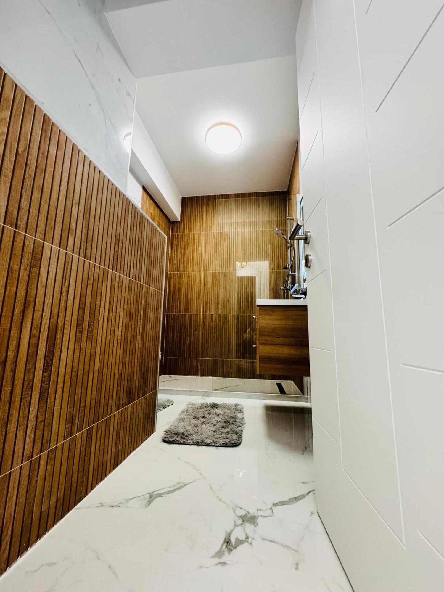 Luxury Apartment Sinuhe Braşov Eksteriør billede